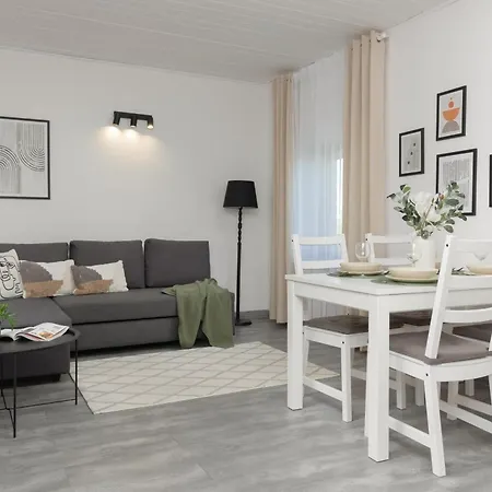 Metro Plac Wilsona Cozy By Renters Apartment Warsaw