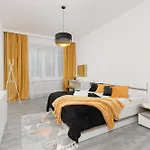 Metro Plac Wilsona Cozy By Renters Διαμέρισμα Βαρσοβία