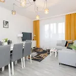 Metro Plac Wilsona Cozy By Renters Διαμέρισμα Βαρσοβία