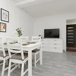 Διαμέρισμα Metro Plac Wilsona Cozy By Renters