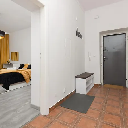 Apartamento Metro Plac Wilsona Cozy By Renters *