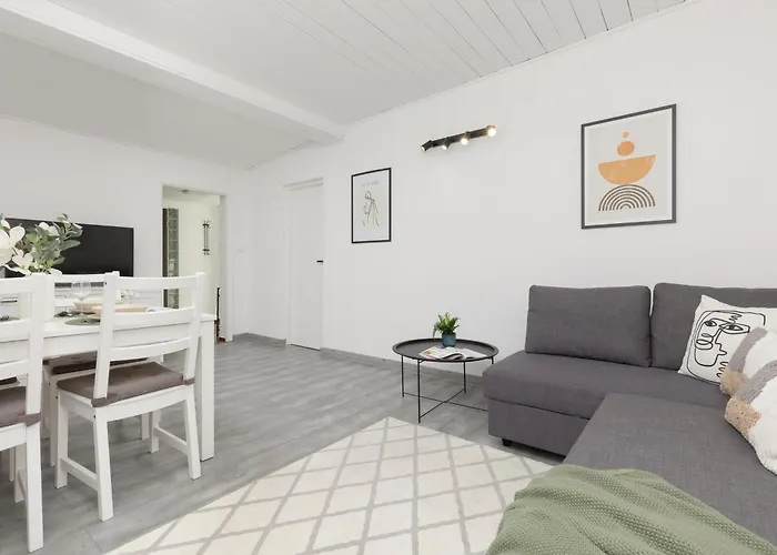 Metro Plac Wilsona Cozy By Renters Διαμέρισμα