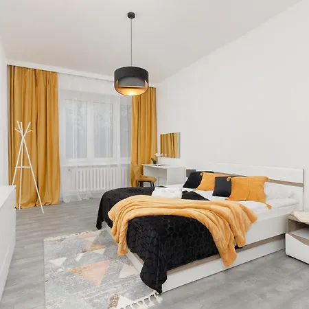 Metro Plac Wilsona Cozy By Renters Daire Varşova